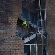 Skolbyggnaden som träffades av en rysk drönare.