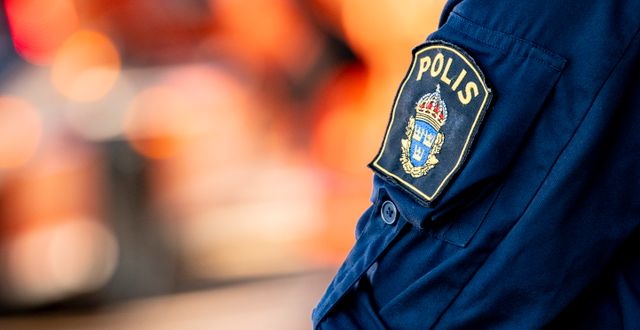 Polis och räddningstjänst vid brottsplats. Arkivbild Johan Nilsson/TT