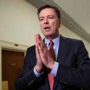 Den före detta FBI-chefen har åtalats för att ha ljugit inför kongressen. Donald Trump var inte sen med att fira. 