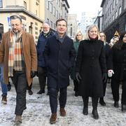 Flera av partiledarna deltog i en kippavandring mot antisemitism i början av december 2023. På bild syns Muharrem Demirok, Johan Pehrson, Ulf Kristersson, Magdalena Andersson och Nooshi Dadgostar.