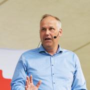 Vänsterpartiets ledare Jonas Sjöstedt under sitt tal i Almedalen.