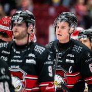 Fredrik Händemark deppar efter förlusten.