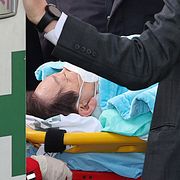 Lee Jae-Myung på sjukhuset i Seoul. 