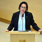 Stockholm 20241017 Utrikesminister Maria Malmer Stenergard (M) vid riksdagens  frågestund på torsdagen. 