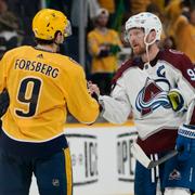 Filip Forsberg och Gabriel Landeskog efter matchen.