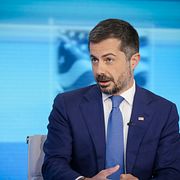 Pete Buttigieg i stuidon hos Fox News.