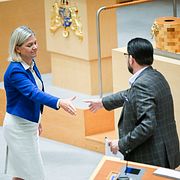 Sverigedemokraternas partiledare Jimmie Åkesson och Socialdemokraternas partiledare Magdalena Andersson under debatt 2023.