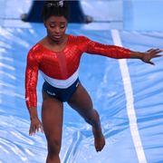 Simone Biles misslyckade landning.