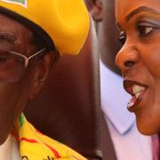 Robert Mugabe och hustrun Grace Mugabe.