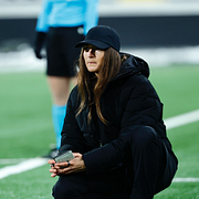 Elena Sadiku tränare regerande mästarlaget Häcken.