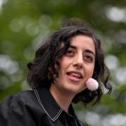 Liberalernas nyvalda partiledare Simona Mohamsson (L) talar under politikerveckan i Almedalen. 