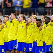 Sveriges match mot Frankrike börjar 23.00 i kväll.