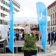 Liberalernas partiledare Johan Pehrson håller sommartal i Göteborg.