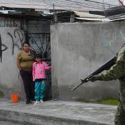 Soldater har blivit en allt vanligare syn i Ecuadors huvudstad Quito.