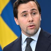 Bistånds- och utrikeshandelsminister Benjamin Dousa (M).