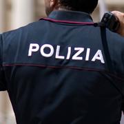 Arkivbild. Italiensk polis.