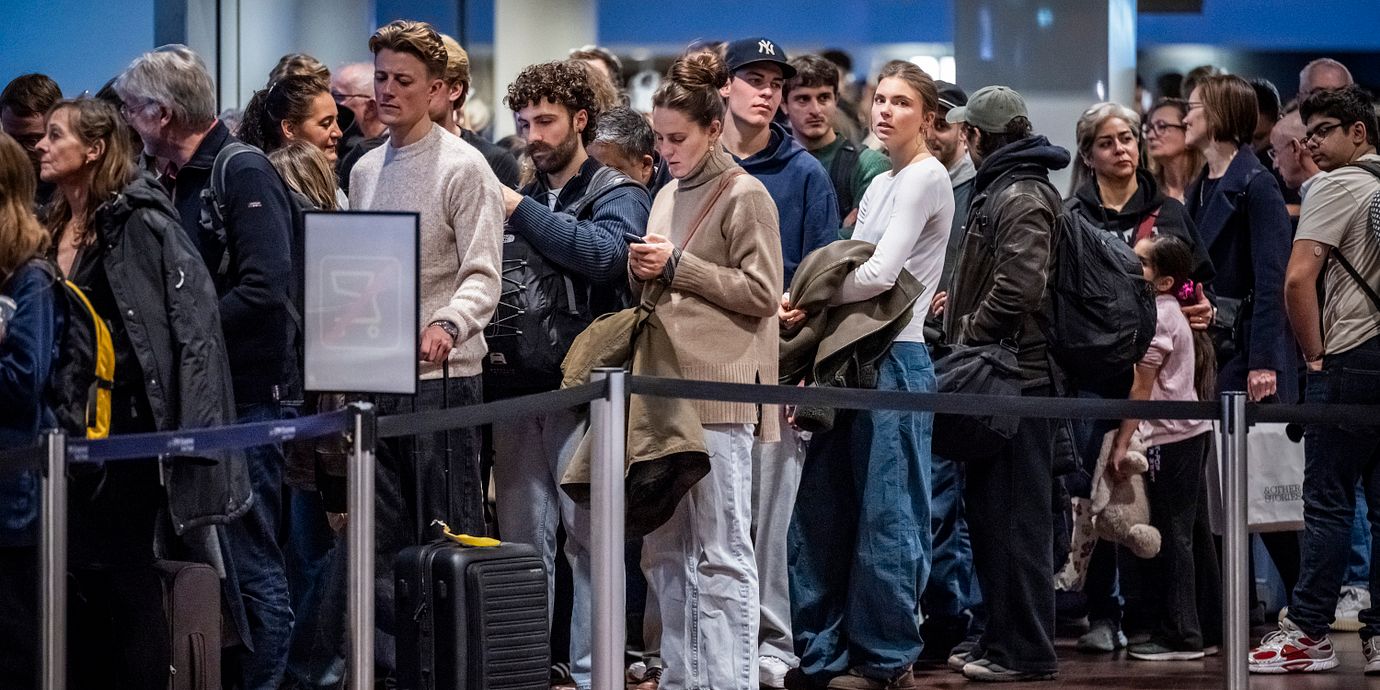 Köer på Kastrup under fredagen.