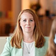 Annie Lööf och Linda Modig. 