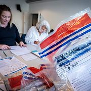 Rösträkning i Bjuv på onsdagskvällen.