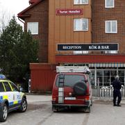 Polisen har inlett en förundersökning om mord eller dråp.