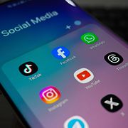 Appar på en telefon.