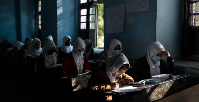 En skola i Afghanistan, 2021. Petros Giannakouris / AP