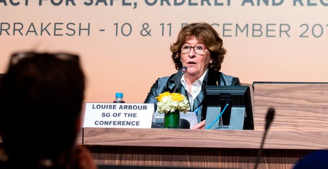 Louise Arbour på en presskonferens inför konferensen i Marrakech. FADEL SENNA / AFP