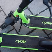 Elsparkcyklar från Ryde fotograferade i Stockholm i april 2022.