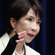 Både Tyskland och Japan har nu meddelat att de öppnar sina oljereserver.