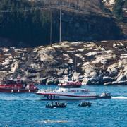 Räddningspersonal vid Turøy där olyckan inträffade