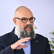 Daniel Suhonen, debattör, författare och chef för tankesmedjan Katalys.