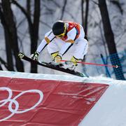 Victor Öhling Norberg i första kvalåket i onsdagens final i freestyle skicross.