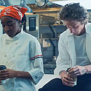 Ayo Edebiri och Jeremy Allen White.