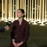 Romina Pourmokhtari i SVT:s Aktuellt