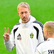 Förbundskapten Graham Potter under torsdagens landslagsträning på Strawberry Arena inför fredagens inledande gruppspelsmatch i Nations League mot Rumänien.