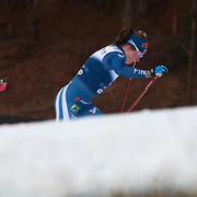 Sveriges Frida Karlsson och Finlands Krista Pärmäkoski tidigare under Tour de Ski.