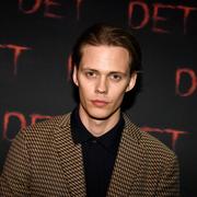 Bill Skarsgård. 