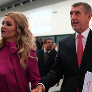 Petr Pavel /Andrej Babis med hustrun Monika Babiaova