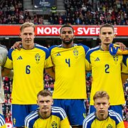 Svenska startelvan.