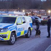 Polisinsats i Navestad i april 2024 efter dödsskjutningen.