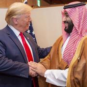 USA:s president Donald Trump och Saudiarabiens kronprins Mohammed bin Salman på G20-mötet i Japan.