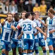 Jubel i blåvitt efter Søren Rieks avgörande 1-2 mål under måndagens Allsvenska fotbollsmatch mellan IF Elfsborg och IFK Göteborg på Borås Arena.