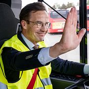 I slutet av maj meddelade Tidöpartierna att de kapar priset på månadskort i kollektivtrafiken.