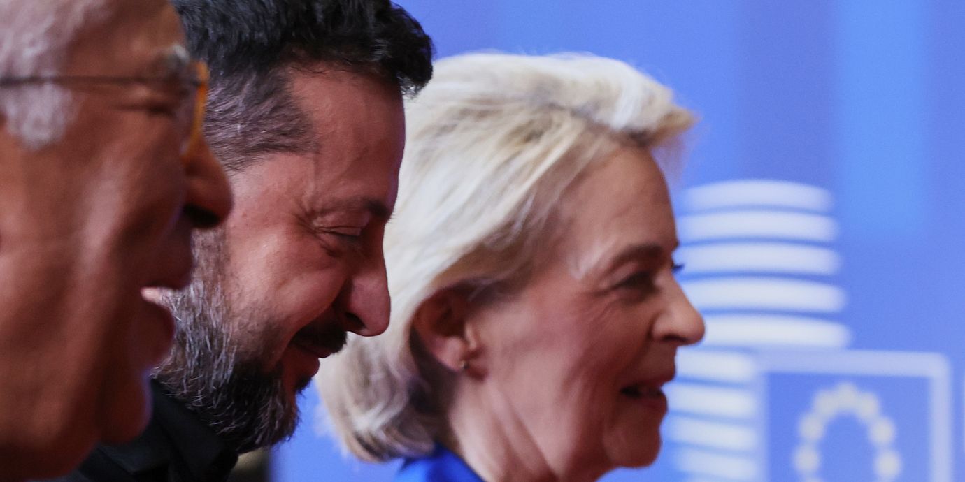 Europeiska rådets ordförande Antonio Costa, Ukrainas president  Volodymyr Zelenskyj och EU-kommissionens ordförande Ursula von der Leyen.