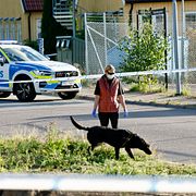Kriminaltekniker på plats på Hässlö.