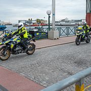 Poliser i Helsingborg för mötet.