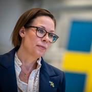 Utrikesminister Maria Malmer Stenergard (M) på besök på Sjöfartsverkets SAR-helikopterbas i Everöd.