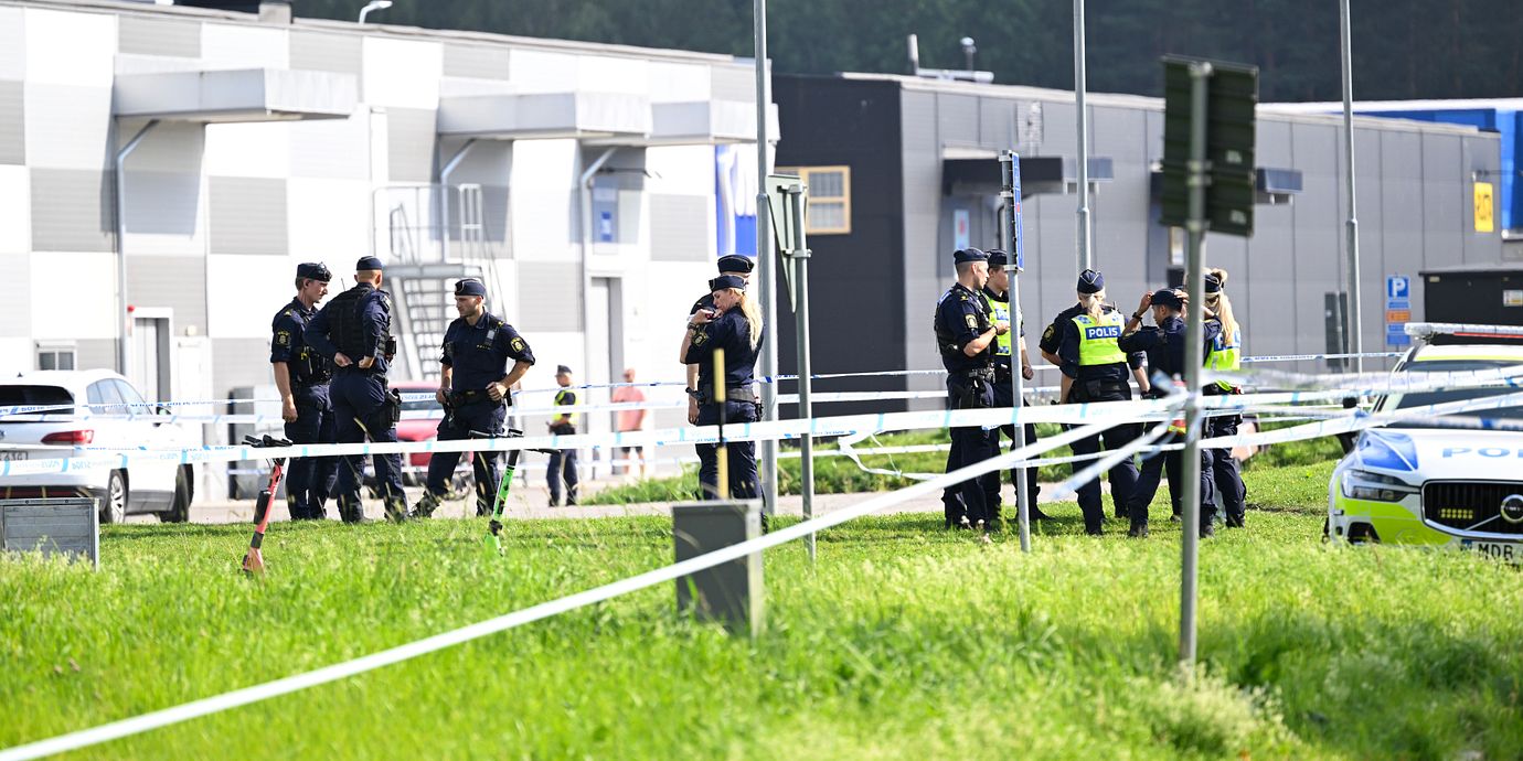 Bild från insatsen vid moskén förra sommaren.