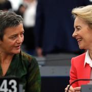 Margrethe Vestager och Ursula von der Leyen.