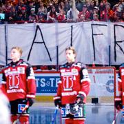 Salming, Örebropubliken hyllar Salming under mötet med Frölunda